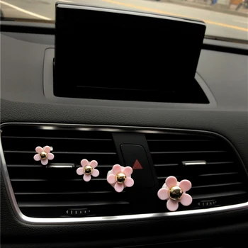 4 gražus mažai baltos chrizantemos Automobilių oro gaiviklis kvepalai apdailos Pink gėlių formos automobilis kvepalai įrašą