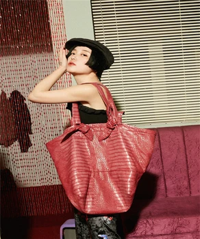 Krepšiuose Limited edition svajonė originalų raudonų obuolių derliaus krokodilas modelio didelės talpos, vieną-moterų pečių krepšiai